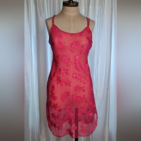 SecretTreasures Other - Secret Treasures Passionate Pink Chemise
